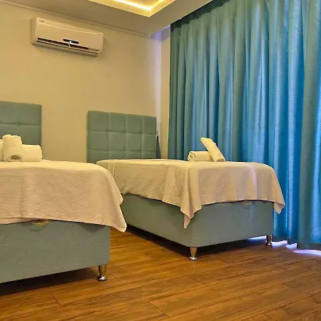 Panorama With Jacuzzi & Sauna Vilă